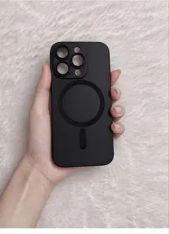 iPhone15 pro用ケース ブラック マグネット対応