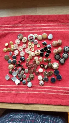 多色の光るボタン さまざま