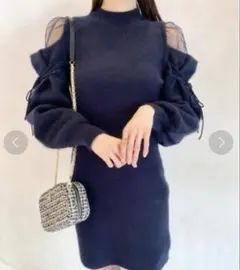 #SNIDEL シースルーショルダーミニニットワンピース　紺