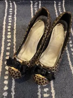 ヒョウ柄 リボン付きパンプス