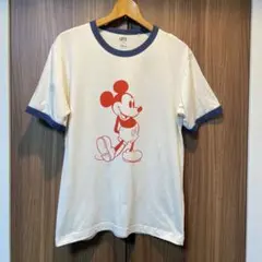 ユニクロ ミッキー Tシャツ