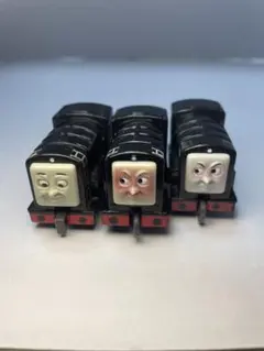 カプセルプラレール きかんしゃトーマス　ディーゼル3両セット