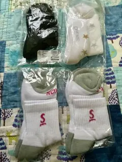 【新品未使用】スポーツソックス4足 Srixon、バボラ、CREWS