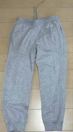 ユニクロcスウェットパンツm定価2990円