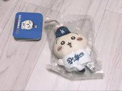 ちいかわ×MLB ドジャース マスコット うさぎ