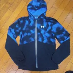 美品 試着のみ【Under Armour】フードジャケット メンズ SM