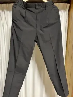 UNIQLO ユニクロ　タックワイドパンツ／ライト　ブラック