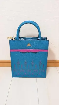 【新品・タグ付き】しまむら　ちはる　コラボ　エルサ　ショルダーバッグ　戴冠式