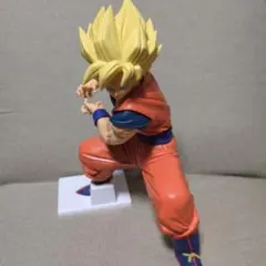 孫悟空 フィギュア 戦闘ポーズ