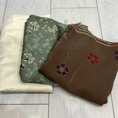 和柄　和風なデザイン　花柄　蝶々　半月模様　生地　布地　はぎれ　3点セット