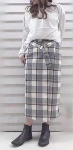 グローバルワーク　チェックラップタイトスカート