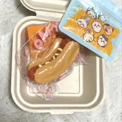 MOMOスクイーズ 揚げ物　ぽかぽかホットドッグ　サクサクおまけ付き