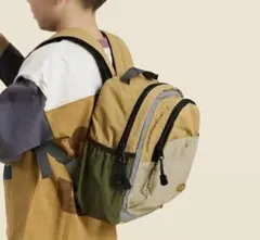 ampersand たくさんポケットリュックMサイズのサムネイル