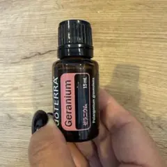 doTERRA ドテラ ゼラニウム エッセンシャルオイル 15mLのサムネイル