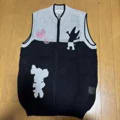 ノースリーブメッシュベスト アートワーク付き