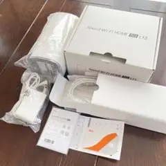 Speed Wi-Fi HOME 5G L13 本体と付属品