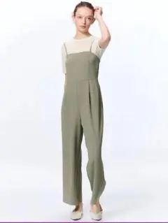 GU オリーブグリーン サロペット S - メルカリ