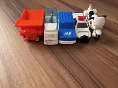 ハッピーセット　トミカ　5台セット