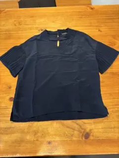 BUONA GIORNATA ボナジョルナータ　トップス　カットソー　半袖シャツ