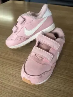 Nike ピンク スニーカー マジックテープ