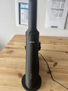【ジャンク品】Shark EVOPOWER EX充電式ハンディクリーナーのサムネイル