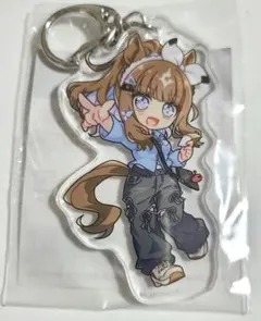 ウマ娘 アクリルキーホルダー アーモンドアイ - メルカリ