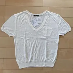 ★新品・未使用★ROSE BUD Vネックトップス　白のサムネイル