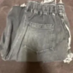 グレー フリンジ付き ショートパンツ