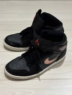 Item thumbnail for item e510b797-767e-4a50-9a63-867beb326259