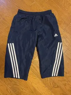 adidas ネイビー ハーフパンツ M (11-12A)