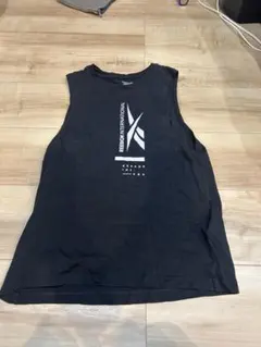 リーボック タンクトップ