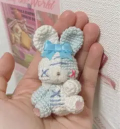 ハンドメイドあみぐるみ　ツギハギうさぎ　晴天