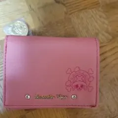 Samantha Vegaとワンピースチョッパーコラボした二つ折財布です。