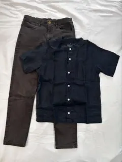 ネイビー半袖シャツとスキニージーンズセット