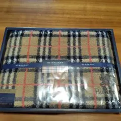 Burberry 新品未使用バスタオル 60×120cm