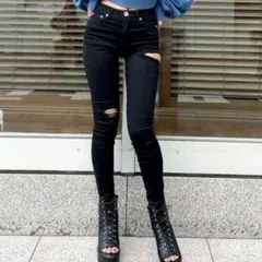(♱)GYDA 大人気デザイン BLACK サイドカット スキニーパンツのサムネイル