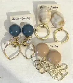 3点セット　689 ハンドメイド　樹脂　金属　ピアス　イヤリング　まとめ売り