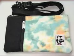 CHUMS スマホショルダーバッグ