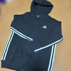adidas ブラック ストライプジャケット サイズ160