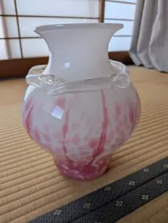 カメイガラス 花瓶 ピンク ホワイト 昭和レトロ