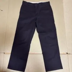 黒 チノパン