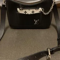 Louis Vuitton エピ ショルダーバッグのサムネイル