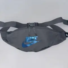 NIKE ボディバック　ウエストポーチ