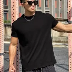 MUSCLE FIT TEE｜鍛えた身体を美しく魅せるフィットTシャツ