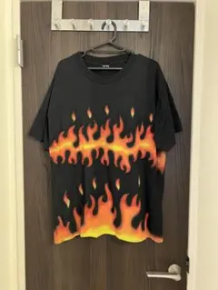 フレイム柄 Tシャツ ブラック　ファイヤーパターン　炎のサムネイル