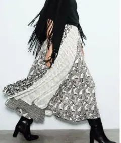 iCB アイシービー 限定Archiveプリント フレアロングスカート