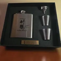 【新品未使用】【非売品】 KAVALAN スキットルセット 新品未使用】【非売品】 KAVALAN スキットルセット - メルカリ