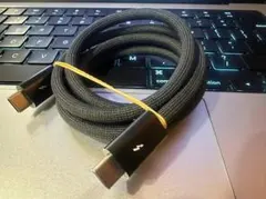 thunderbolt ケーブル