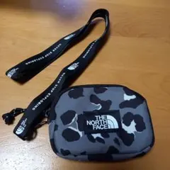 新品 未使用THE NORTH FACE コインケース ブラック
