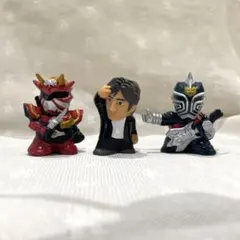 仮面ライダー響　食玩　指人形